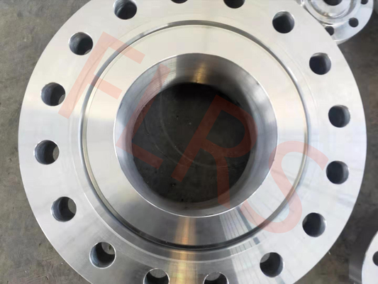 kaufen Hochdruck-niedriges Gesicht SA350 LF6 der legierter Stahl-schweißendes Hals-Flansch-Kerben-RTJ online manufacture
